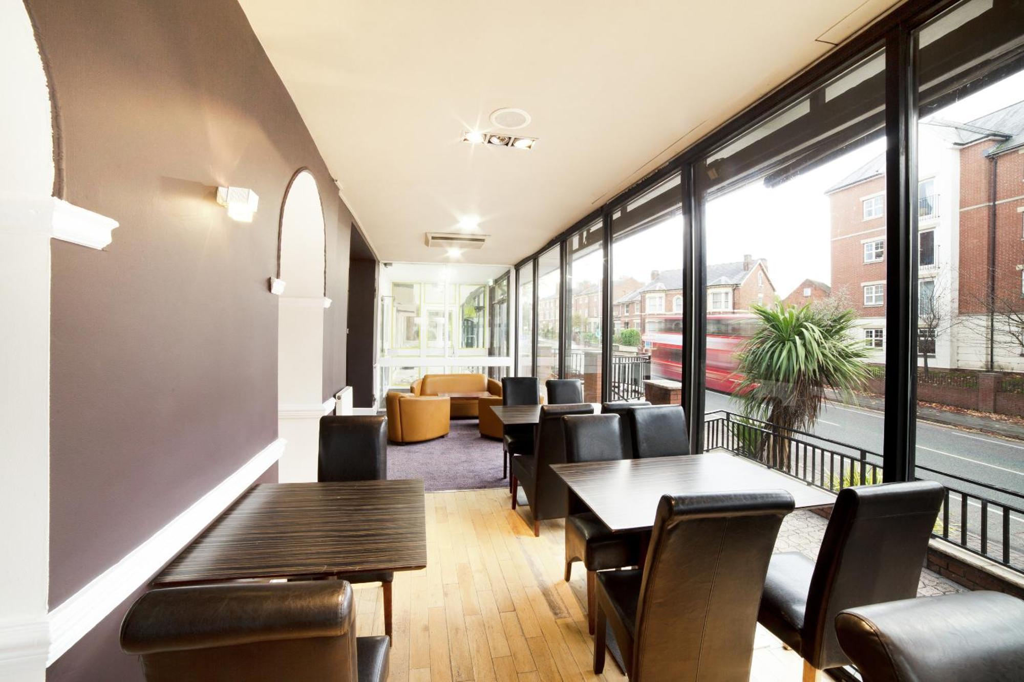 The Connaught Hotel Wolverhampton Luaran gambar